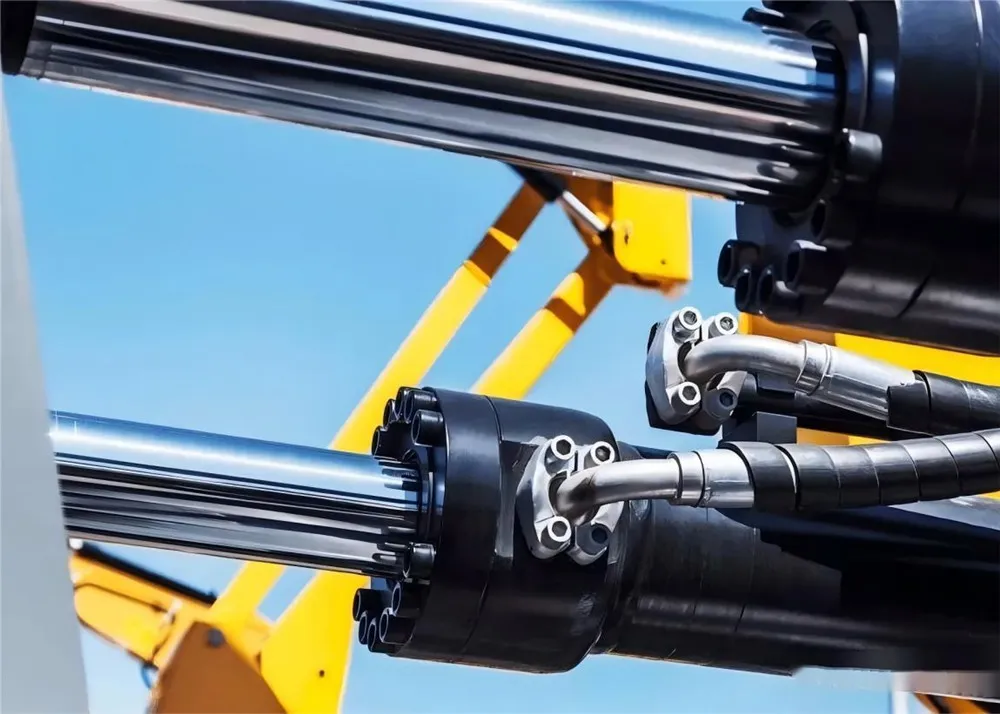Hur uppnås synkron kontroll av flera hydraulcylindrar?