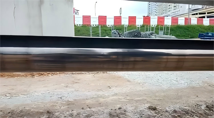 Analys av orsaker till hydraulcylinder kolvstång missfärgning